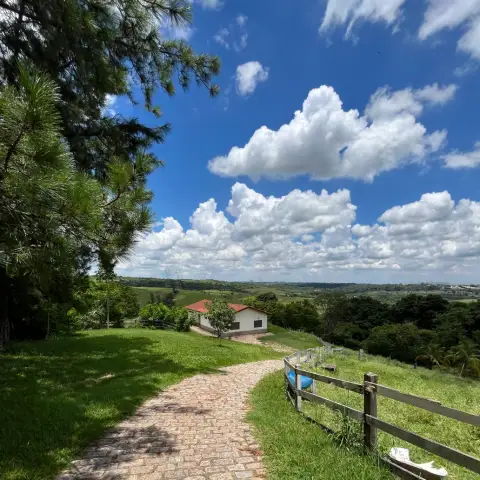 Trilha com vista